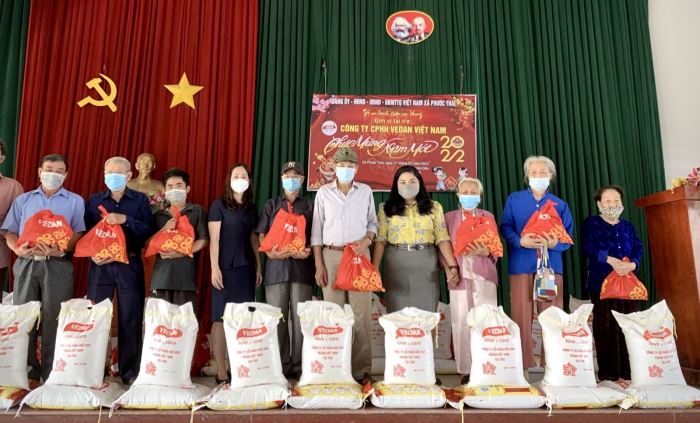 Vedan Việt Nam trao tặng 1.000 phần quà Tết cho người dân tỉnh Đồng Nai nhân dịp Xuân Nhâm Dần