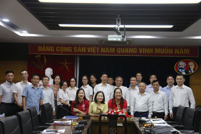 Đại hội Chi bộ 4 nhiệm kỳ 2025 - 2027 thành công tốt đẹp