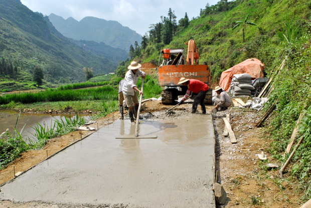 17 Smeraldo ý tưởng | lời trích bài hát, phong cảnh, hình xăm tí hon