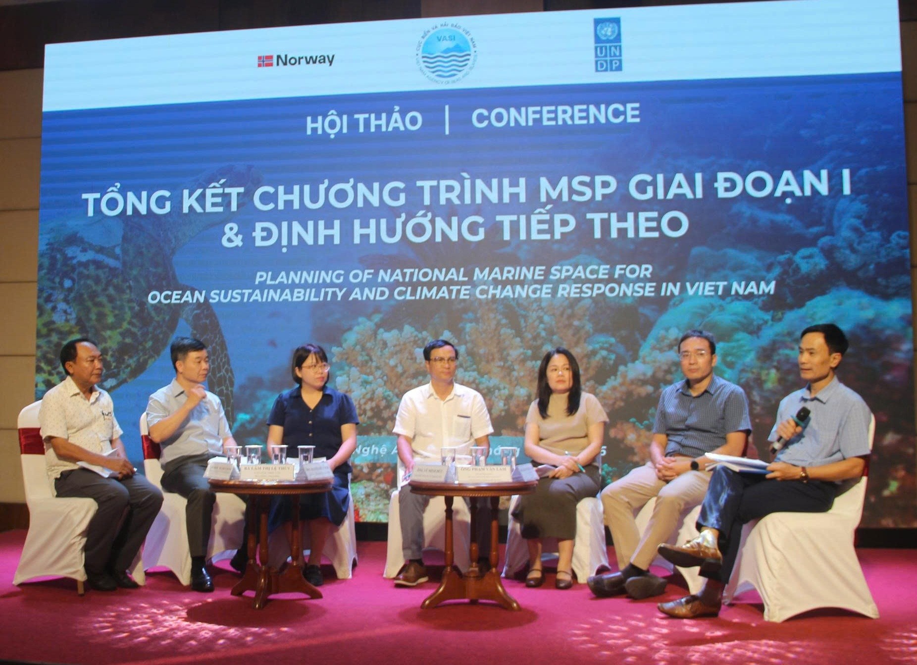 cac-chuyen-gia-tham-gia-toa-dam-trao-doi-ket-qua-chuong-trinh-1780617350.jpg