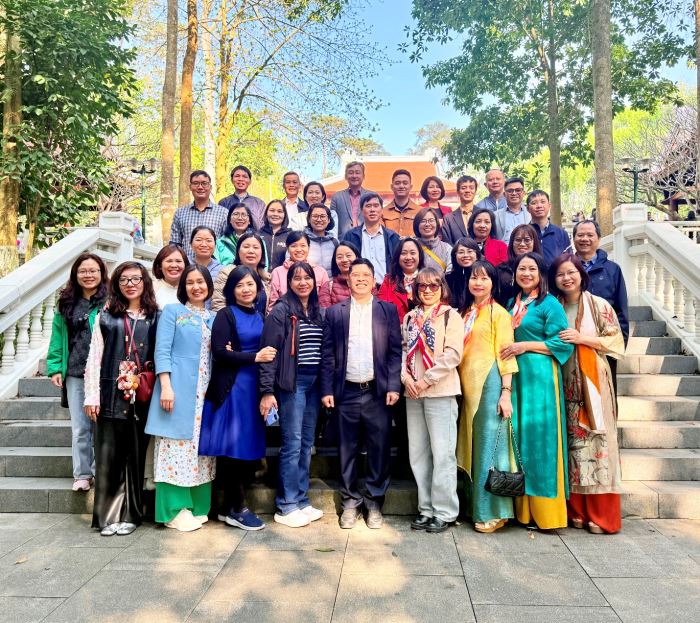 Chi bộ 1 và Chi bộ 2 sinh hoạt chuyên đề quý I/2026 tại Khu di tích lịch sử K9 - Đá Chông