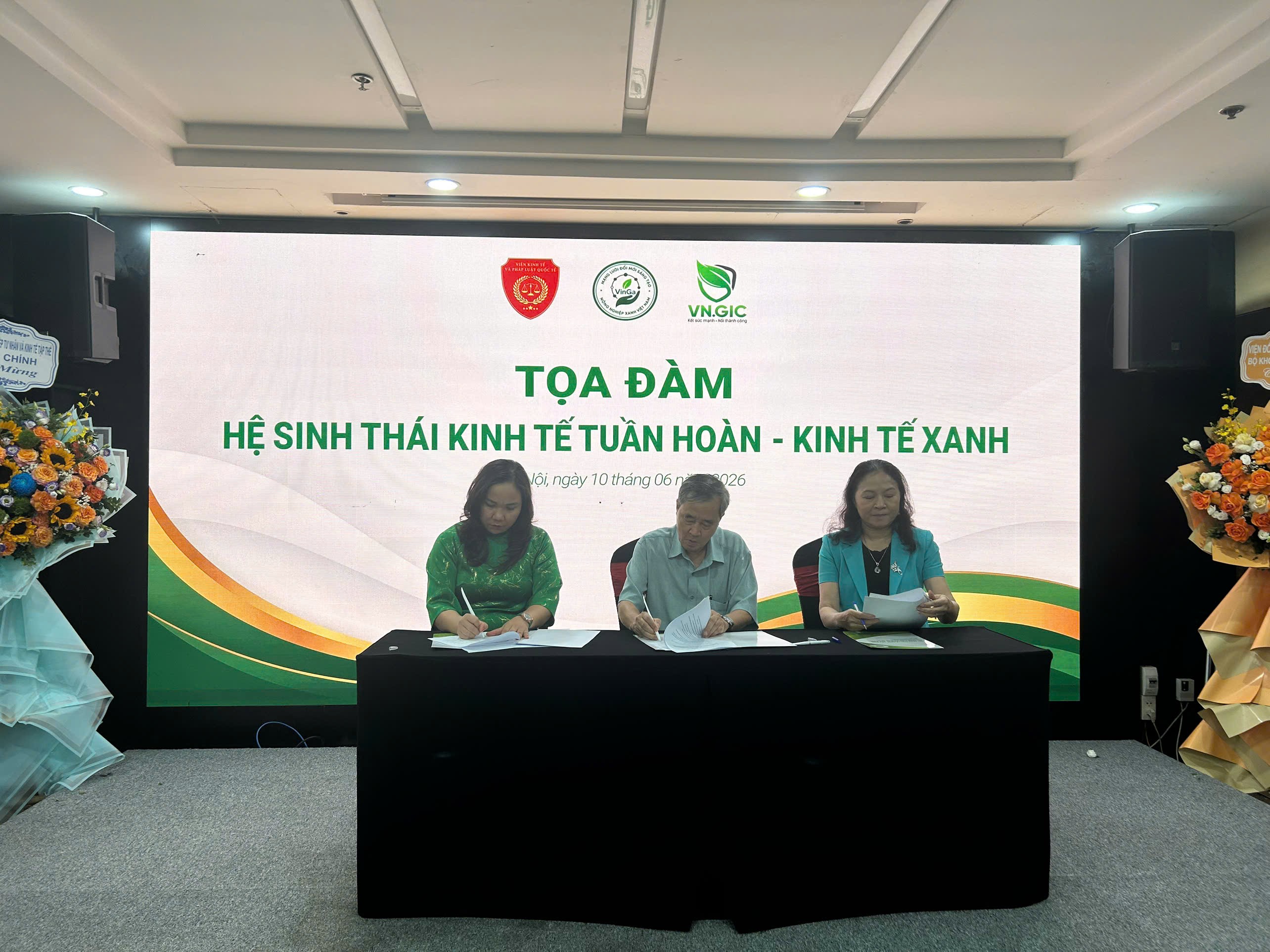 ky-ket-bien-ban-ghi-nho-1781088246.jpg