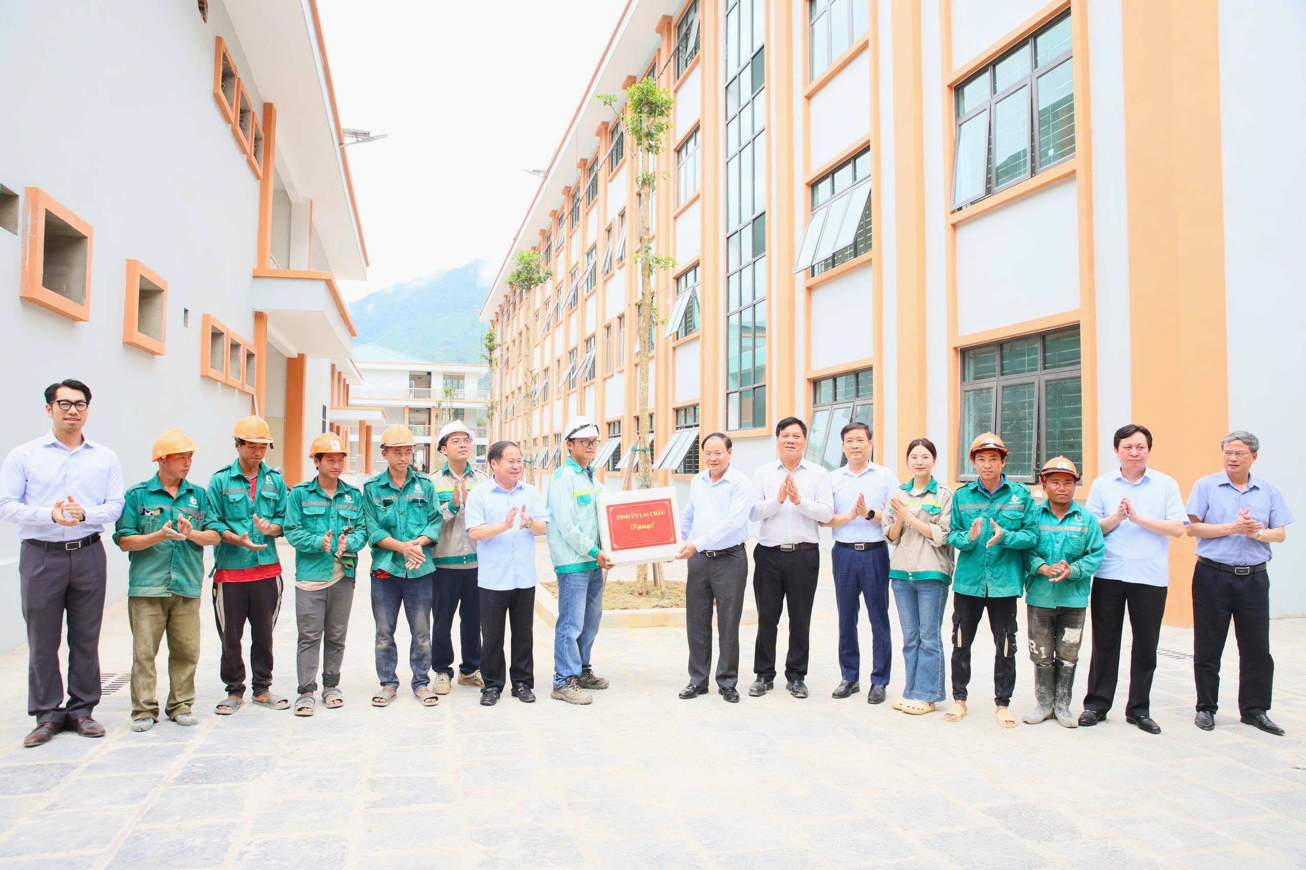 le-minh-ngan-31-1783564592.jpg