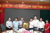 Tạp chí Môi trường làm việc với Sở Nông nghiệp và Môi trường tỉnh Hưng Yên