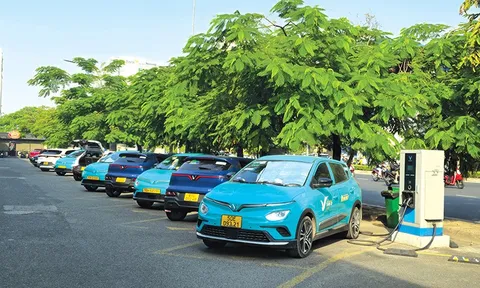 Ô tô điện chạy pin được áp dụng lệ phí trước bạ lần đầu 0% đến hết năm 2030