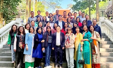 Chi bộ 1 và Chi bộ 2 sinh hoạt chuyên đề quý I/2026 tại Khu di tích lịch sử K9 - Đá Chông