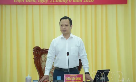 Bí thư Tỉnh ủy Trần Tiến Dũng làm việc với Bộ Chỉ huy Bộ đội Biên phòng tỉnh Điện Biên